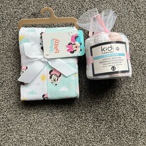 Disney Baby Minnie Mouse Set - Mint and White